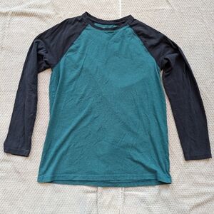 Long Sleeve Tee, size M